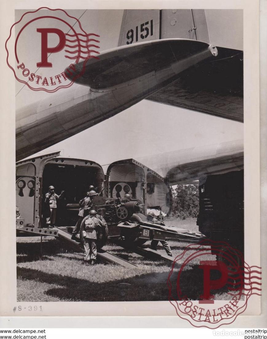 Militaria: THE LARGEST FIELD WEAPON A 155 MM HOWITZER A FAIRCHILD C - 119 25*20 cm +-