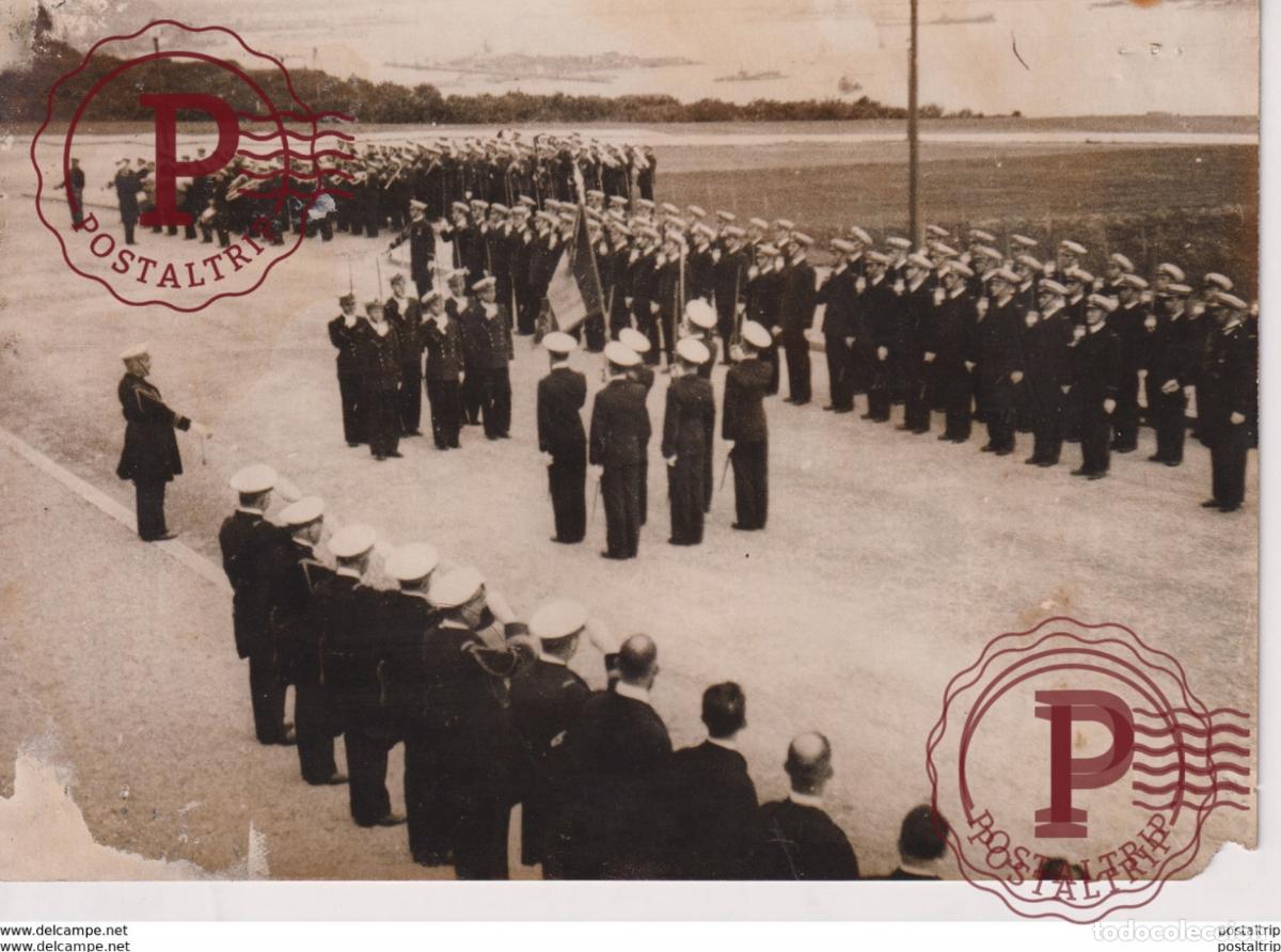 Militaria: BREST SEE BACK PISTOTS ARRIVAL CASTEX SEE CORNERS 18*13 cm