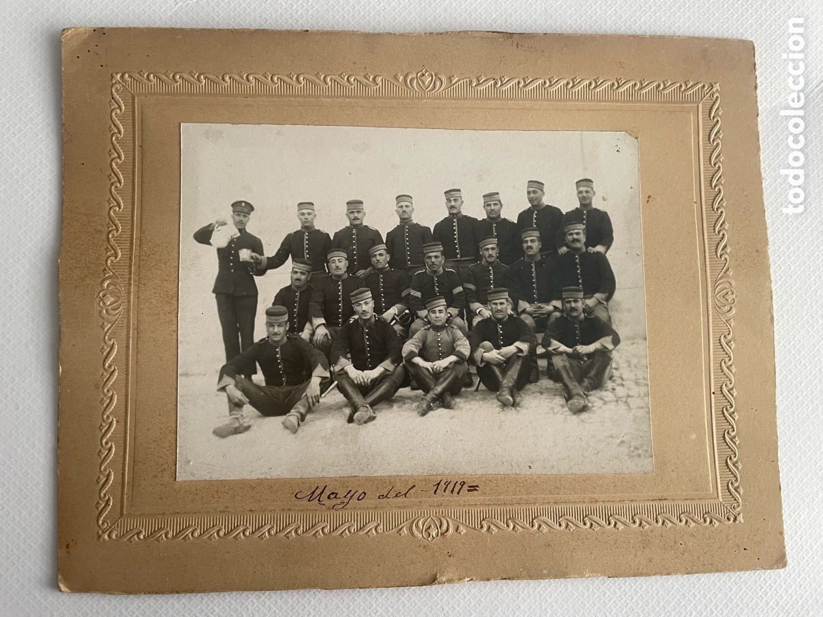 Militaria: Antigua fotograf&iacute;a militar