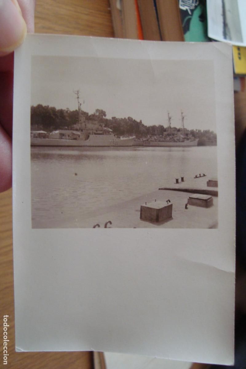 Militaria: ANTIGUA FOTOGRAFIA BARCOS DE GUERRA EN RIO GUADALQUIVIR SEVILLA