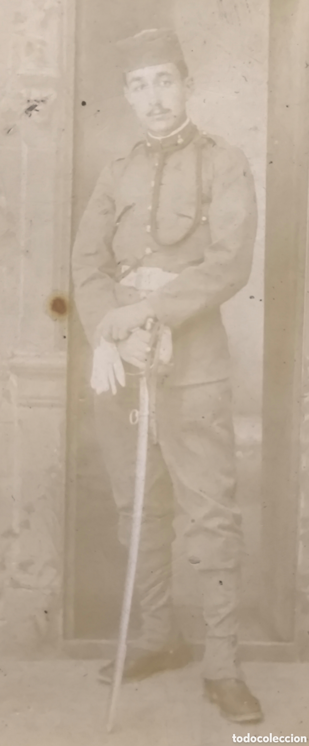 Militaria: FOTOGRAF&Iacute;A RETRATO DE ESTUDIO OFICIAL DE INFANTER&Iacute;A FOT&Oacute;GRAFO M. TEROL MADRID C. 1910