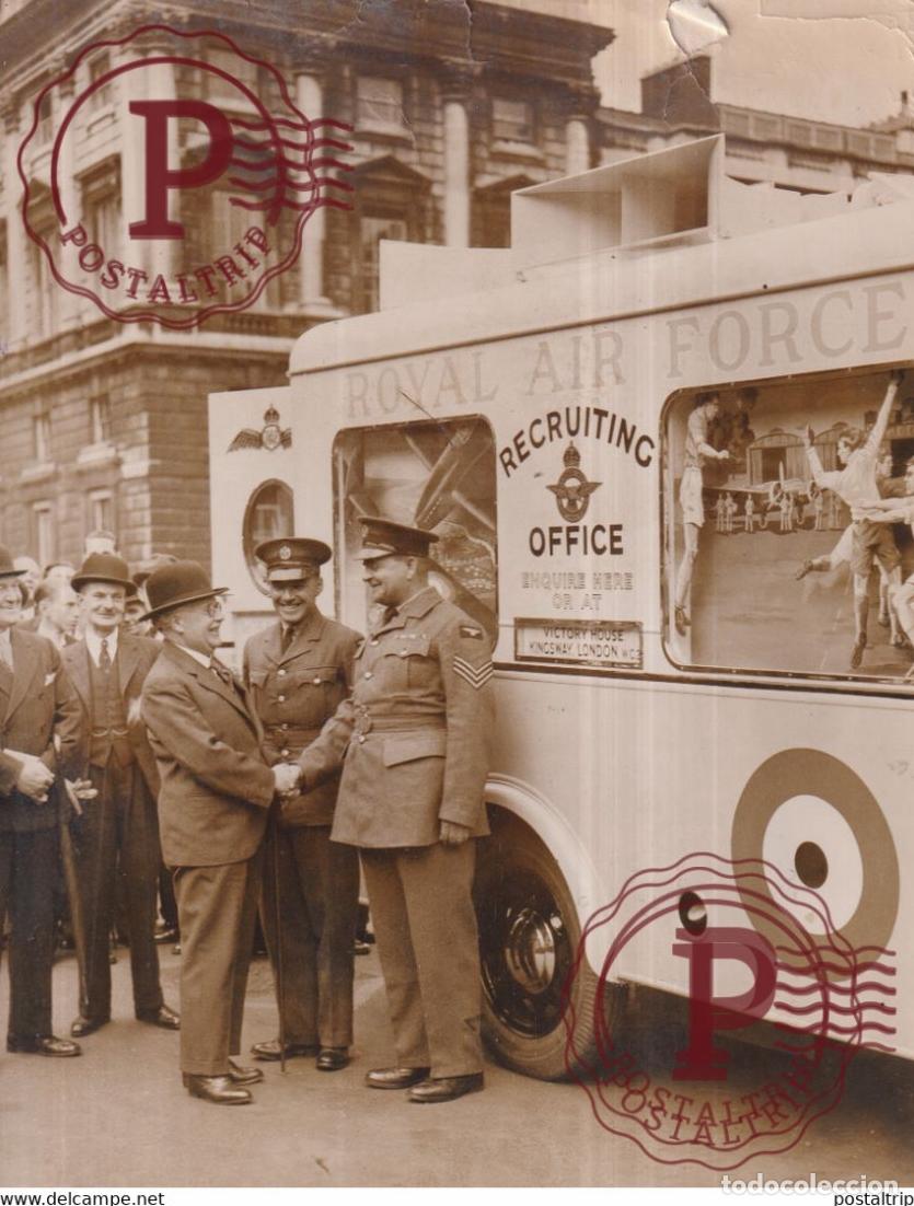 Militaria: ROYAL AIR FORCE RECRUITING OFFICE VICTORY HOUSE KINGSWAY LONDON ETAT SEE TOP DAMAGE 22*17CM