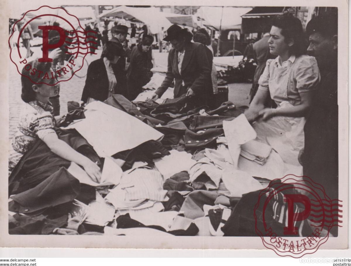 Militaria: IN EINER S&Uuml;DFRANZ&Ouml;SISCHEN STADT MARKTLEBEN MERCADILLO FRANCE 18*13cm WW2 WORLD WAR 2 WELTKRIEG deut