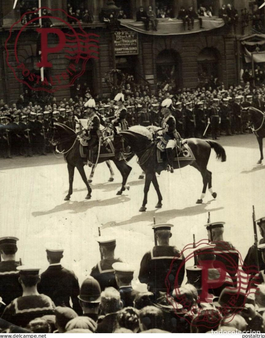 Militaria: ROI D ANGLETERRE KING GEORGE V DUKE OF CONNAUGHT KAISER GUILLAUM II LONDON WHITEHA 21*17CM GEORGE V