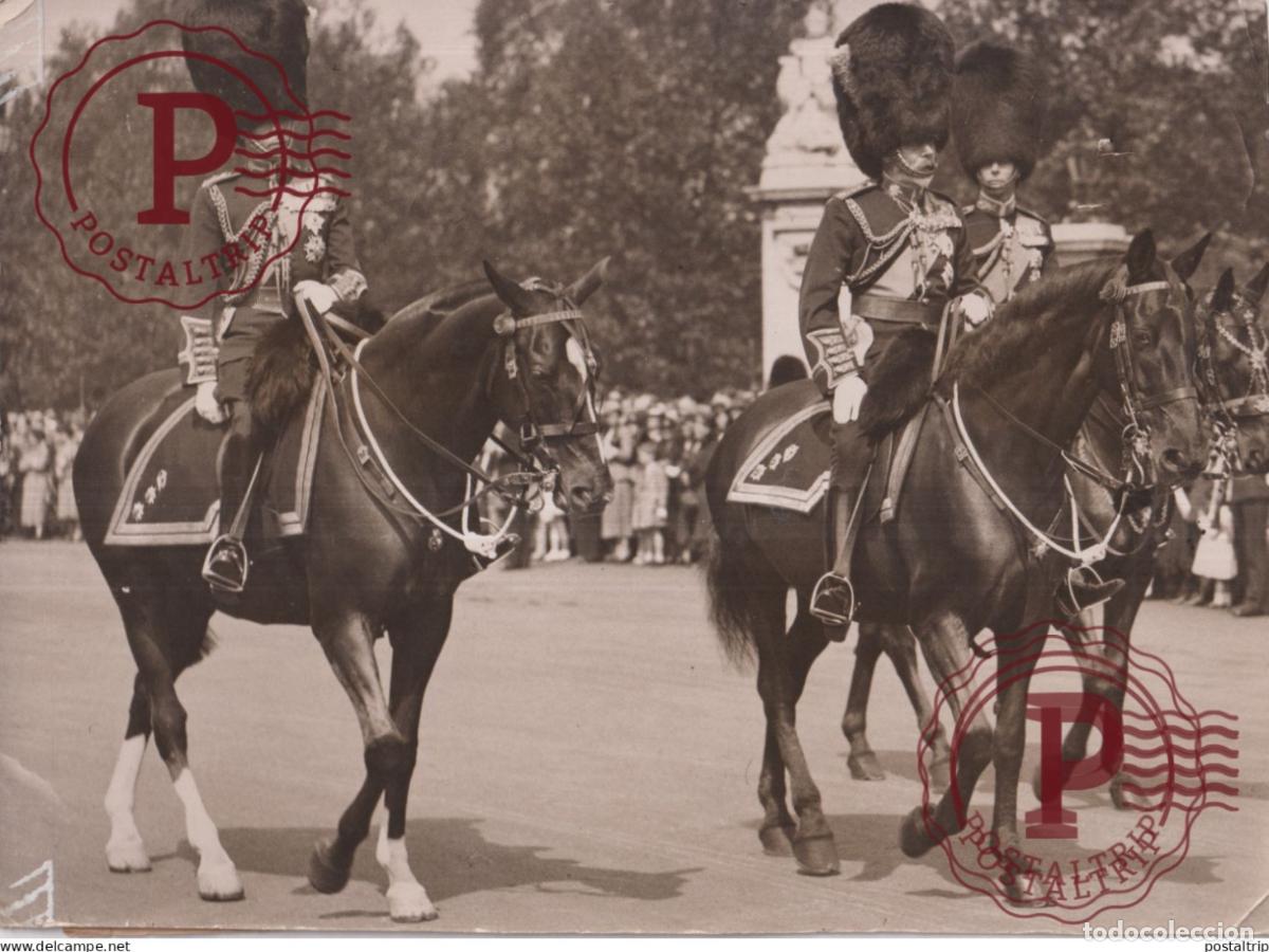 Militaria: EDOUARD VIII PRINCE OF WALES DUKE OF YORK BUCKINGHAM PALACE ANNIVERSAIRE GERGE V 26*19CM GEORGE V