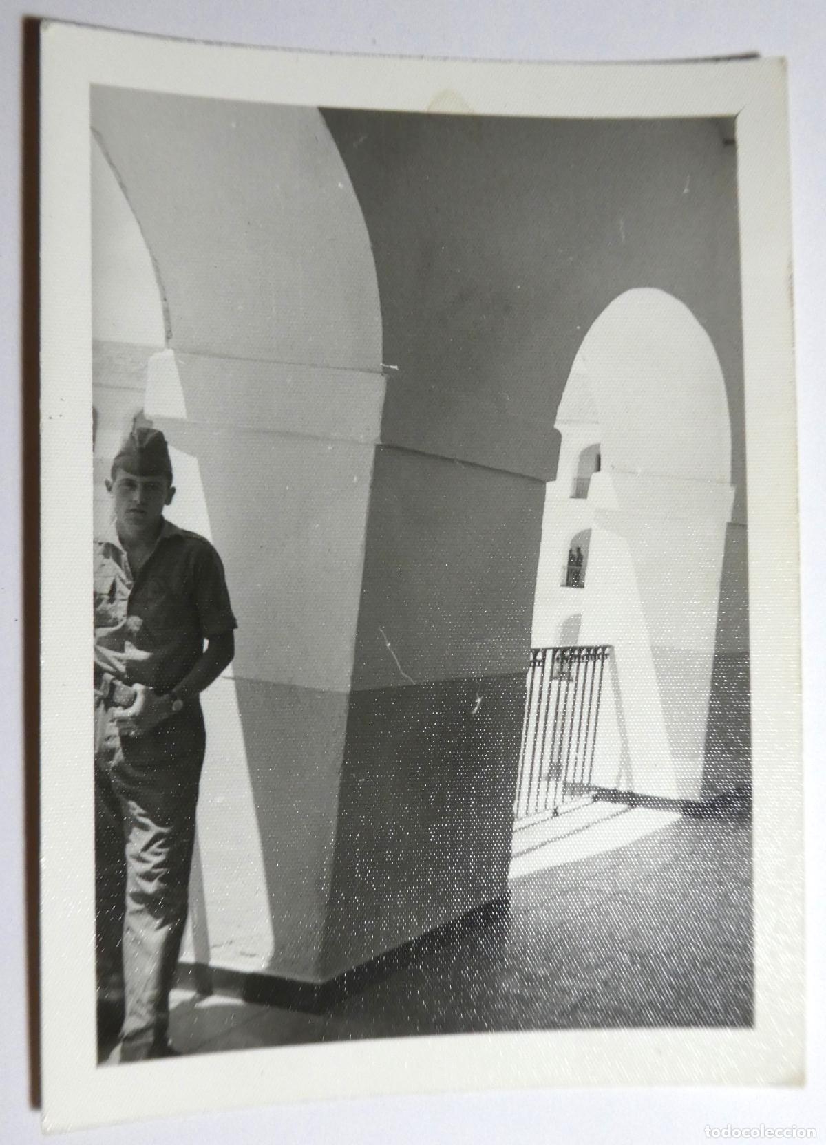 Militaria: Fotograf&iacute;a de un soldado