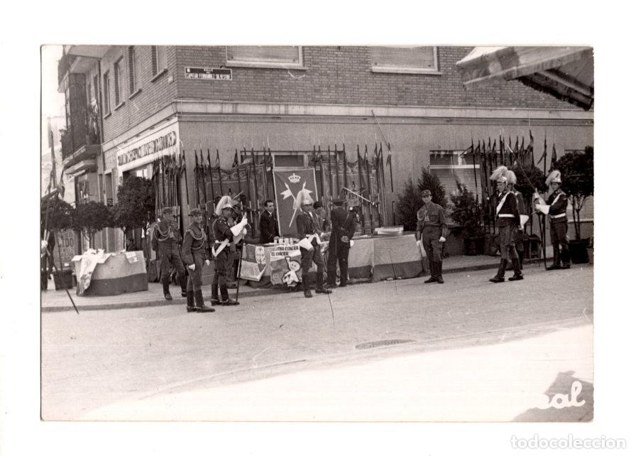 Militaria: CELEBRACI&Oacute;N MILITAR O ACTO CONMEMORATIVO LUCHA CONTRA EL CANCER 1963. 13X9.