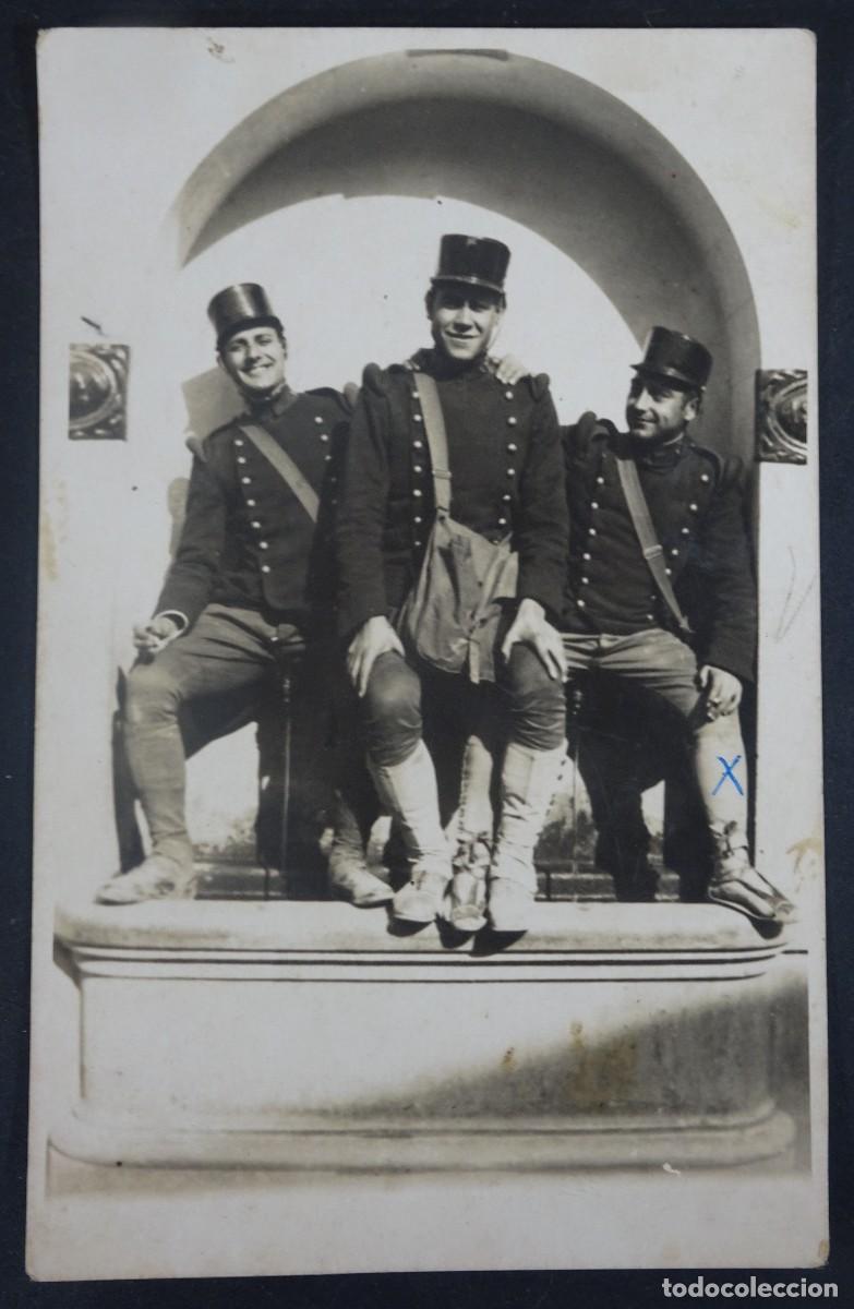 Militaria: ANTIGUA POSTAL FOTOGR&Aacute;FICA MILITARES ,UNIFORMES, VER FOTOS