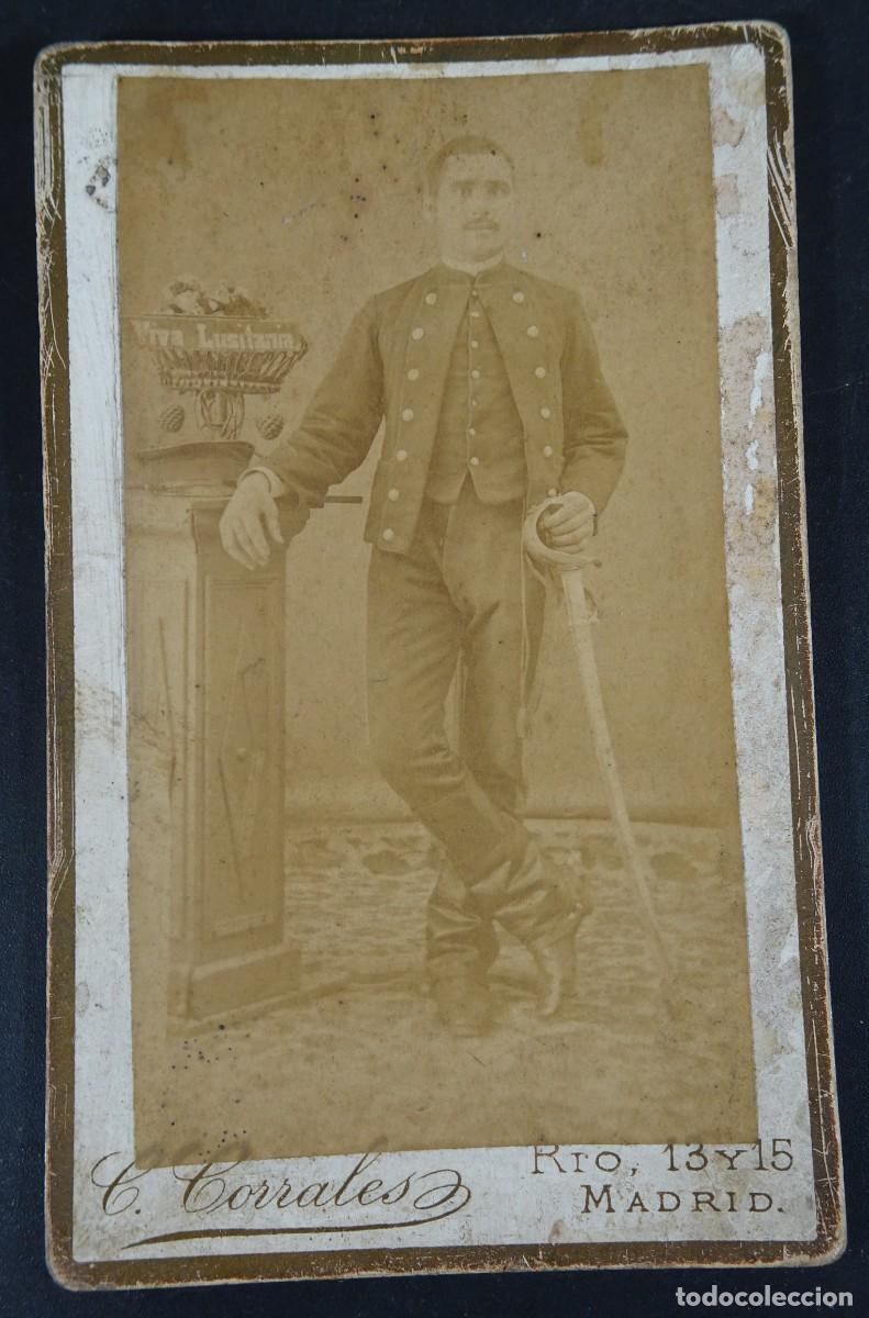 Militaria: ANTIGUA FOTOGRAF&Iacute;A CDV ,MILITAR, UNIFORME, C.CORRALES, MADRID, POSIBLE POST MORTEM, VER FOTOS
