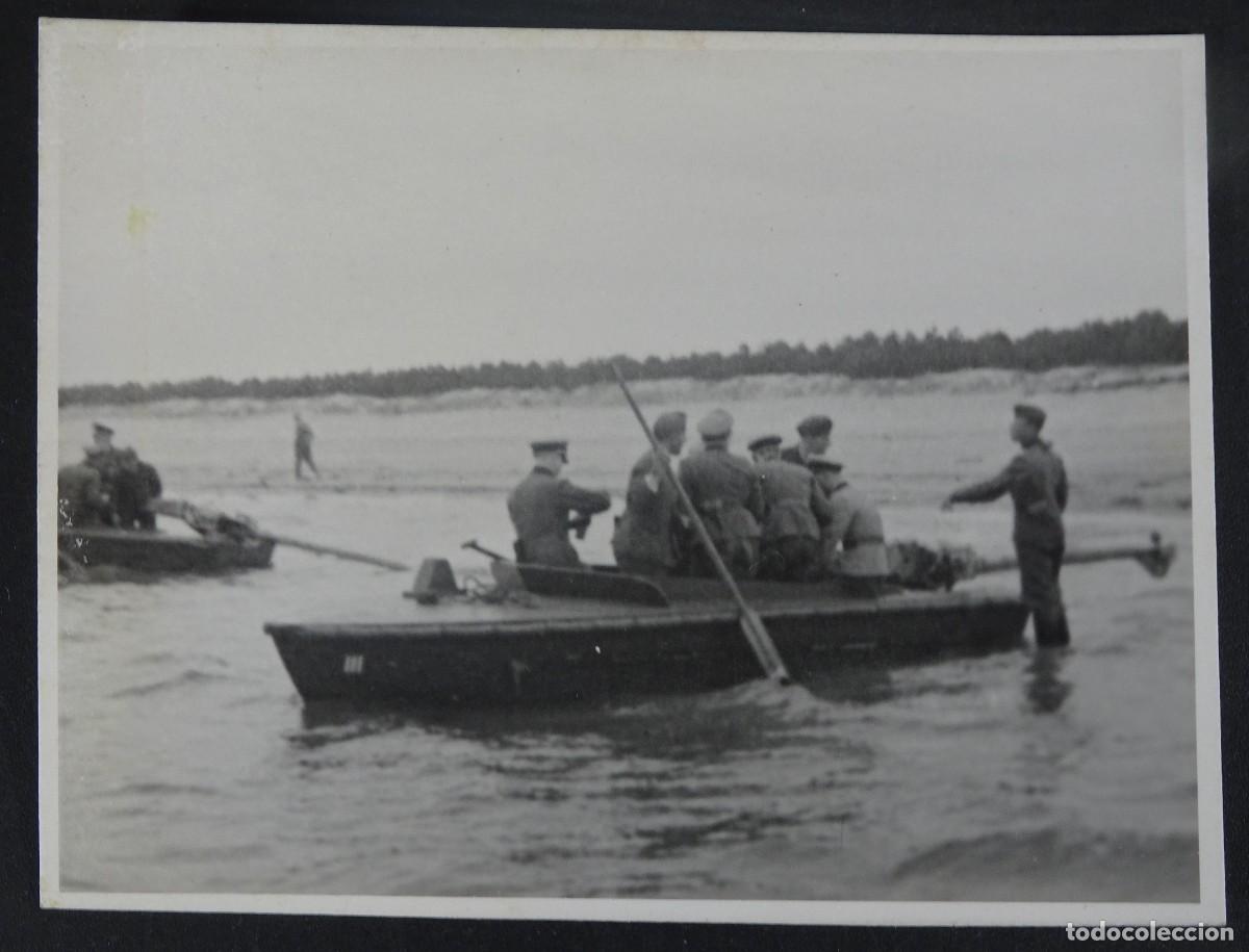 Militaria: ANTIGUA FOTOGRAF&Iacute;A , MILITARES, UNIFORMES, LANCHA, VER FOTOS