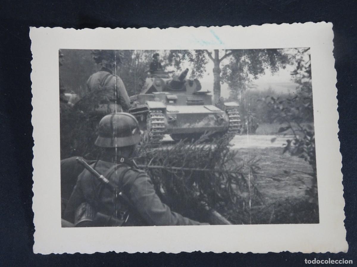Militaria: ANTIGUA FOTOGRAF&Iacute;A ,MILITARES, UNIFORMES, TANQUE, VER FOTOS