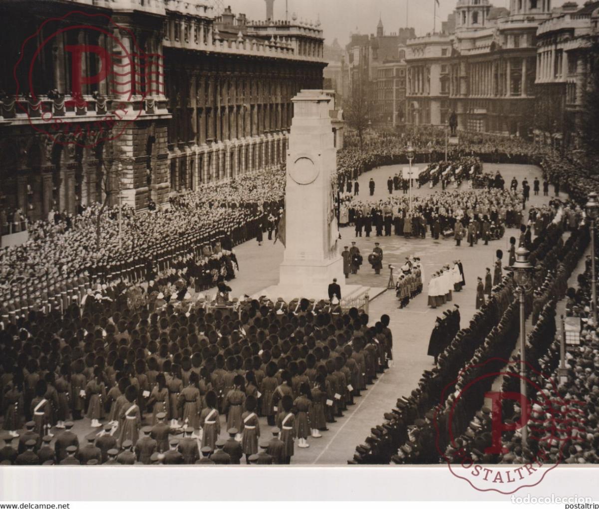Militaria: UK CENOTAPH WHITEHALL LONDON DUKE OF GLOUCESTER BISHOP OF LONDON 20*15CM