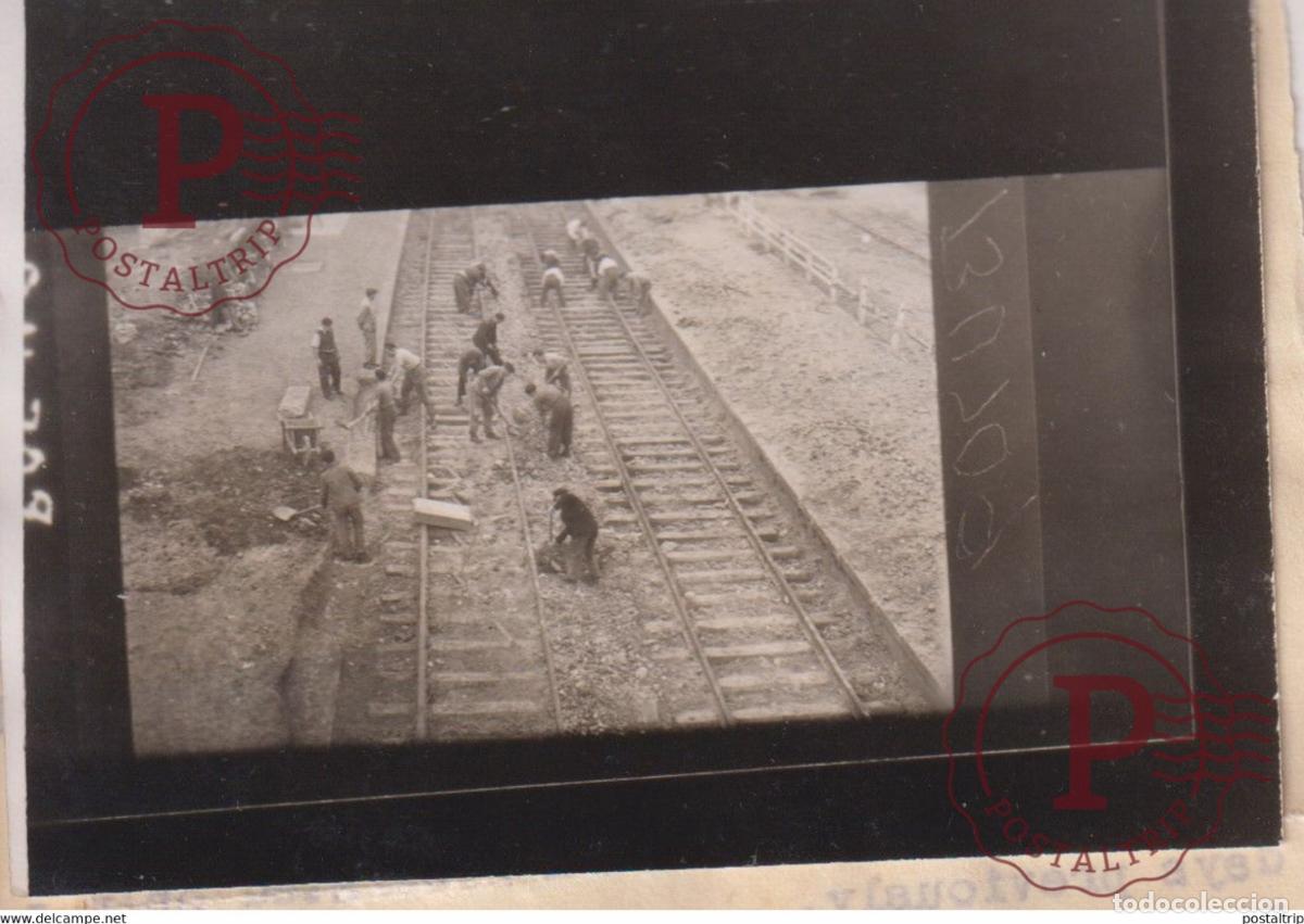 Militaria: FRENSH RAILWAYMEN RAF BOMBER COMMAND 9*6CM GUERRE BRITISH ARMY WW2 LIBERACION CROWN PHOTOGRAPH