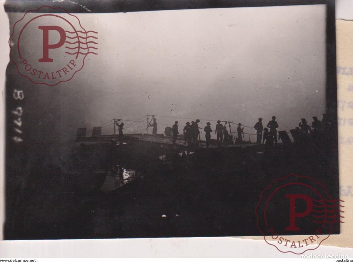 Militaria: BRITISH INFANTERY CROSS THE SEINE BREN CARRIERS 9*6CM GUERRE BRITISH ARMY WW2 LIBERACION CROWN PHOT