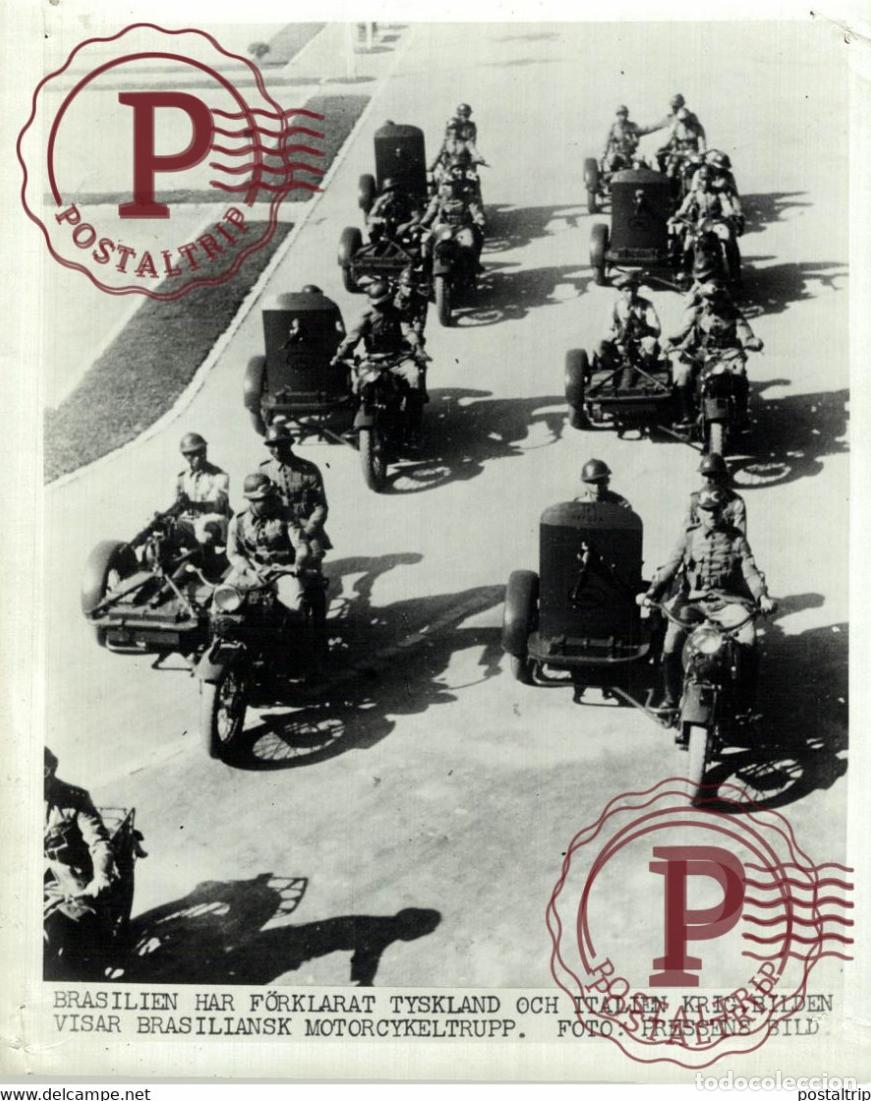 Militaria: BRAZIL MOTORCYCLE TEAM BRAZIL IN WWAR WITH GERMANY AND ITALY BRASIL 21*15CM SWEDEN SVERIGE SEE COR
