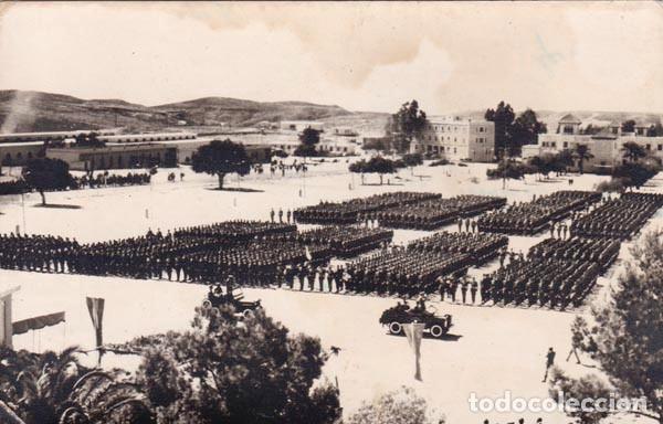Militaria: FOTO DE UNA PARADA MILITAR