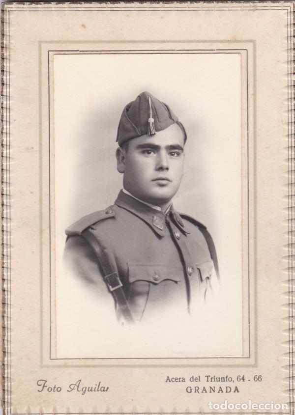 Militaria: FOTO SOLDADO A&Ntilde;OS 40-50