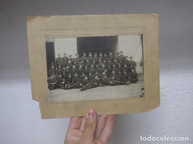 Militaria: Antigua gran fotografia de militares de sanidad militar, epoca republica o guerra civil.