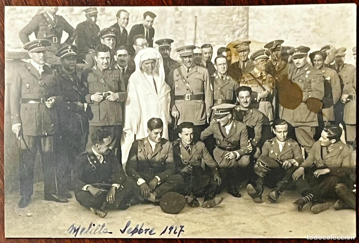 Militaria: Fotografia de septiembre 1927 oficiales espa&ntilde;oles de la Mehal-la Jalifiana en Melilla junto posiblem