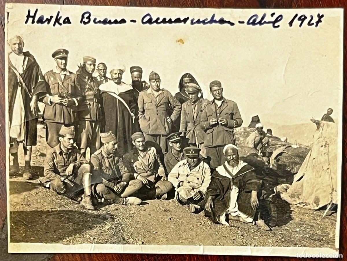 Militaria: Fotografia de 1927 militares espa&ntilde;ol y miembros de la Mehal-la Jalifiana en la zona central del Rif