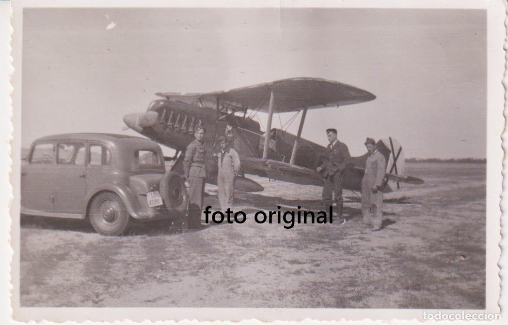 Militaria: PILOTOS MECANICOS LEGION CONDOR AERODROMO GUERRA CIVIL HEINKEL HE51