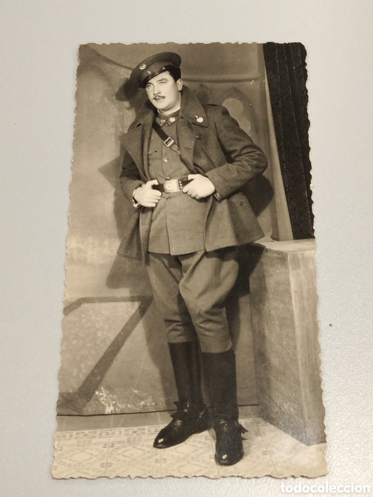 Militaria: Fotograf&iacute;a guerra civil militar.bando nacional.falange.franco requete.legionarios.patriotico