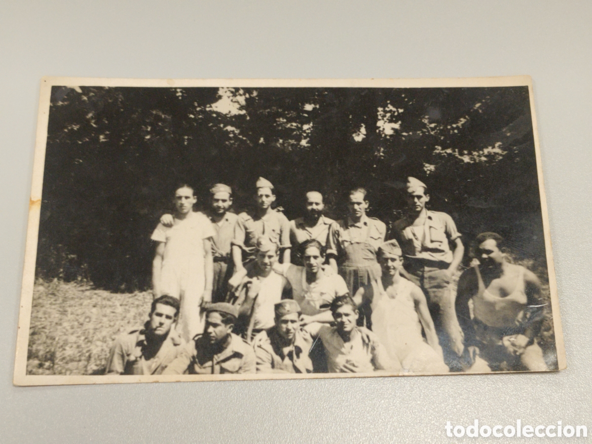 Militaria: Fotograf&iacute;a guerra civil militar.bando nacional.falange.franco requete.legionarios.patriotico
