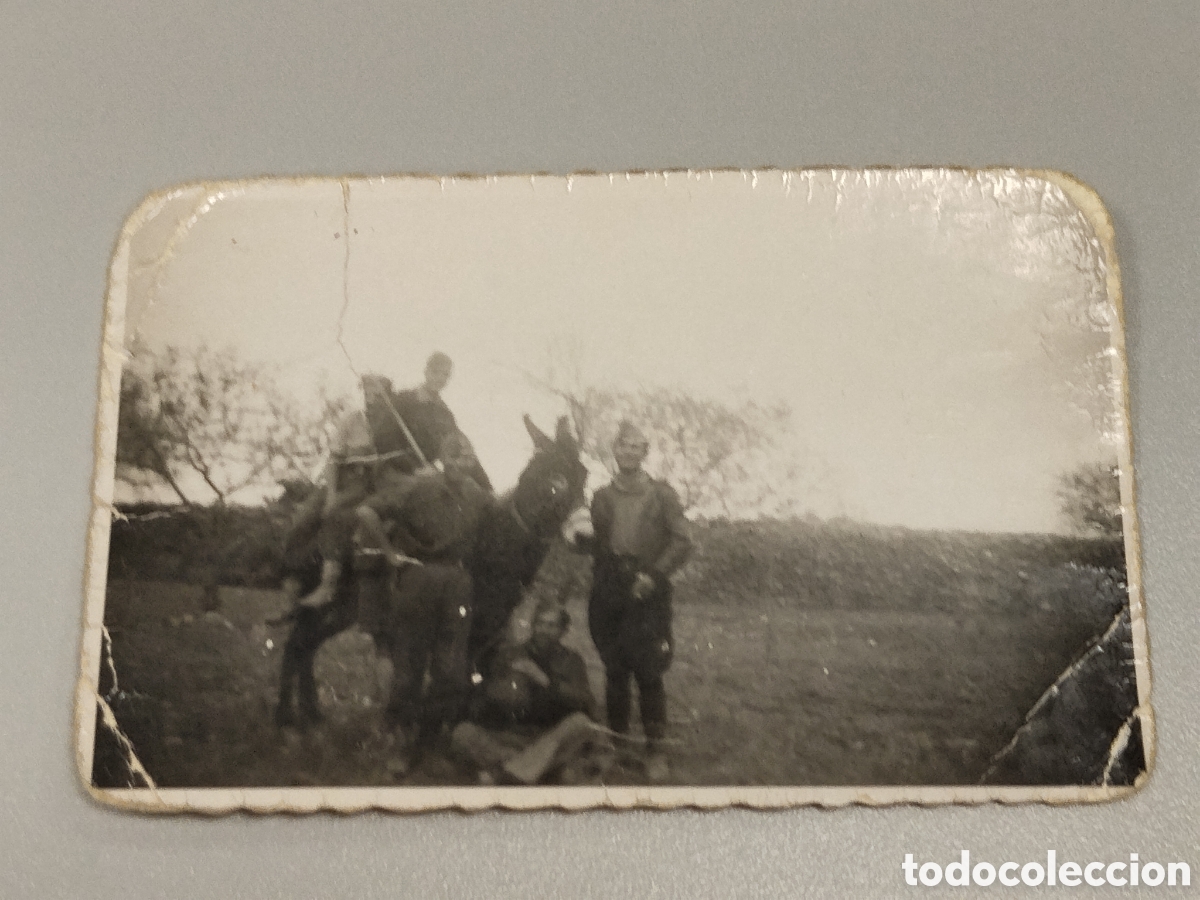 Militaria: Fotograf&iacute;a guerra civil militar.bando nacional.falange.franco requete.legionarios.patriotico