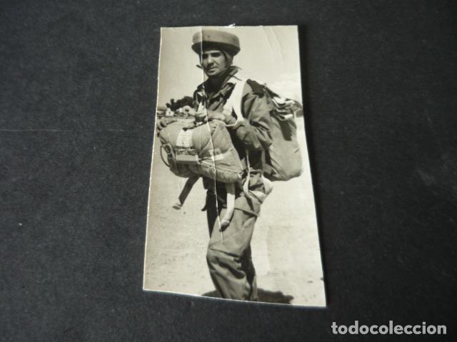 Militaria: AAIUN SAHARA ESPA&Ntilde;OL SOLDADO EJERCITO DEL AIRE PARCAIDISMO ANTIGUA FOTOGRAFIA 7,5 X 4 cm