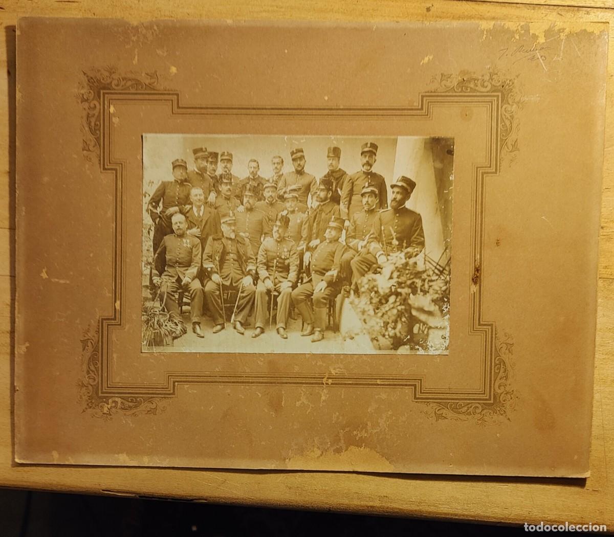 Militaria: Antigua fotograf&iacute;a de un regimiento de infanter&iacute;a espa&ntilde;oles, 1*d&eacute;cada del siglo XX