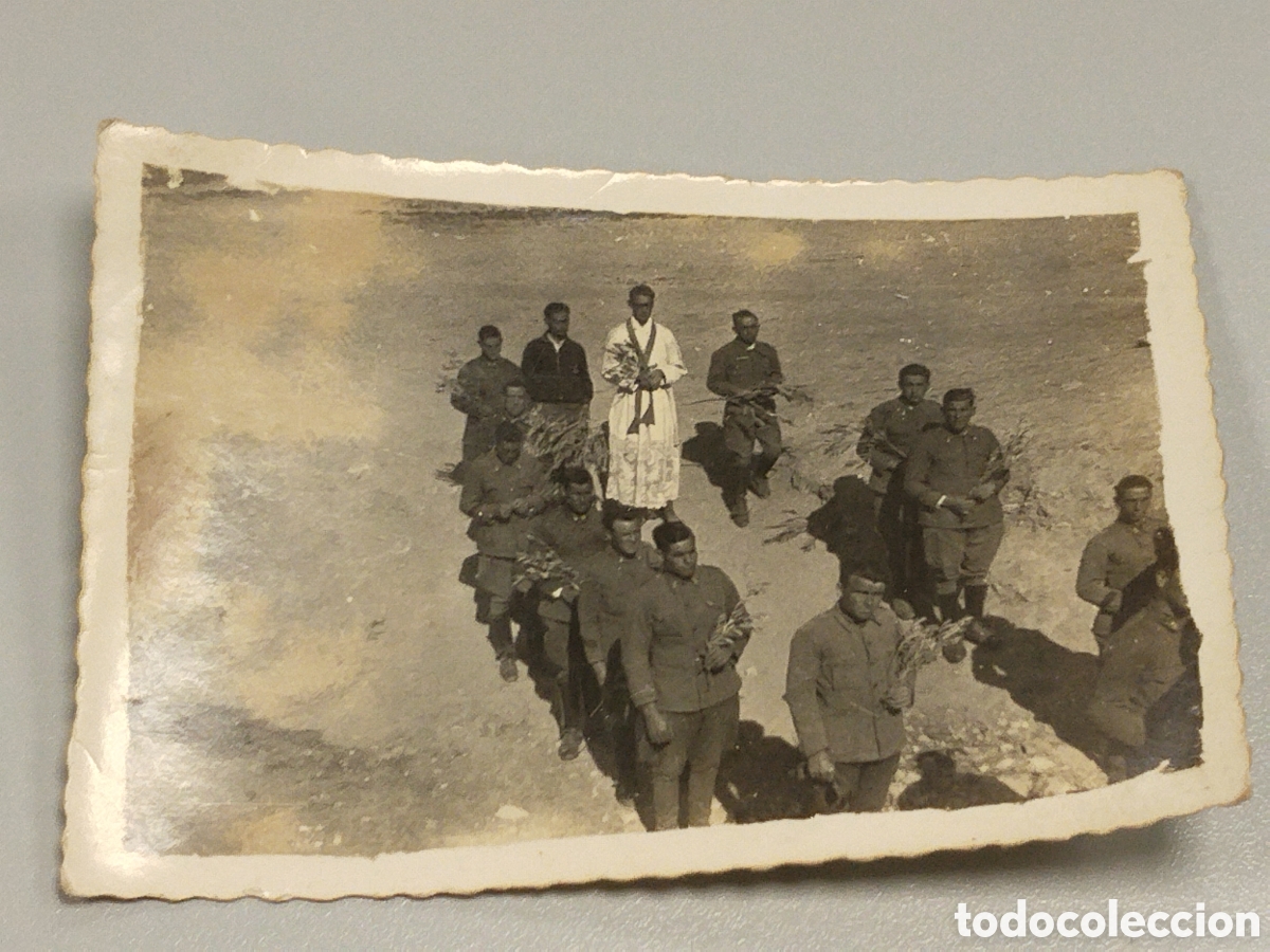 Militaria: Fotograf&iacute;a guerra civil militar.bando nacional.falange.franco requete.legionarios.patriotico