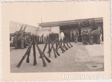 Militaria: Subida a la Red. Escuela de Aplicaci&oacute;n. San Fernando. Foto malet. a&ntilde;o 1955