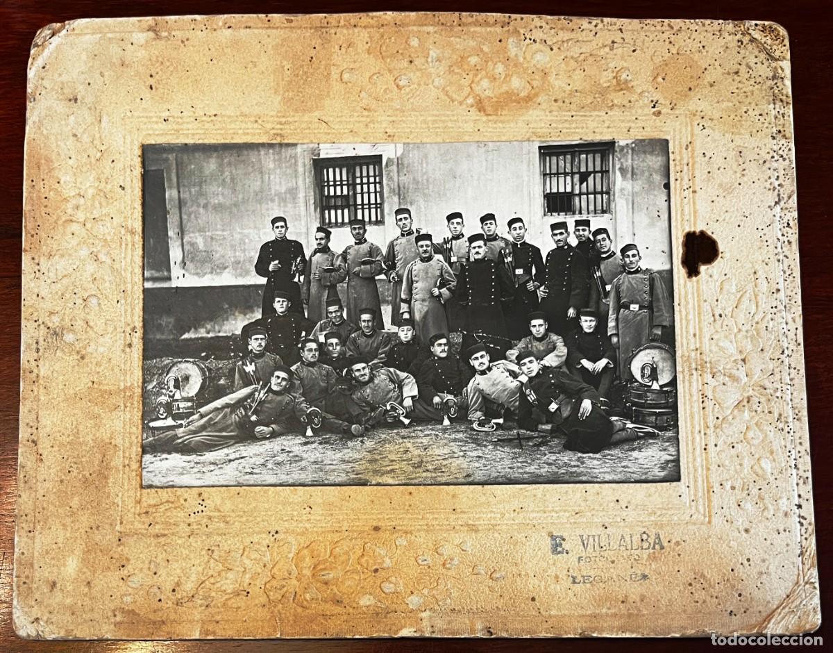 Militaria: FOTOGRAFIA DE BANDA DE MUSICA MILITAR, EPOCA DE ALFONSO XIII, DE UN CUARTEL DE LEGANES (MADRID) MIDE