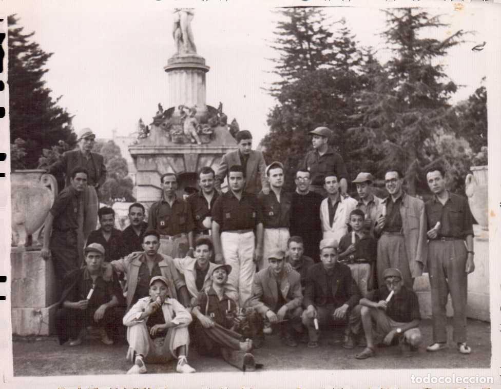 Militaria: FOTOGRAFIA GRUPO DE MIEMBROS DE FALANGE SEU