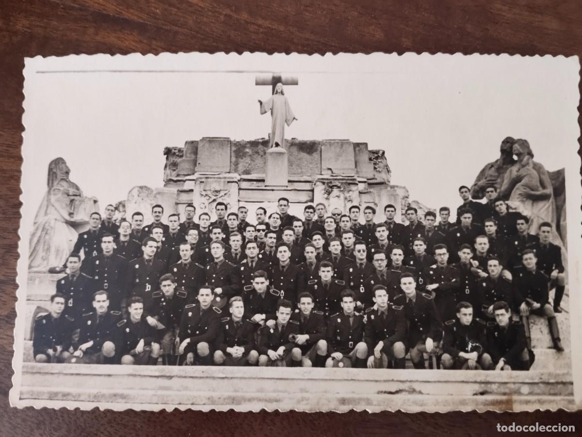 Militaria: Fotograf&iacute;a Oficiales en el Sagrado Coraz&oacute;n del Cerro de los &Aacute;ngeles.