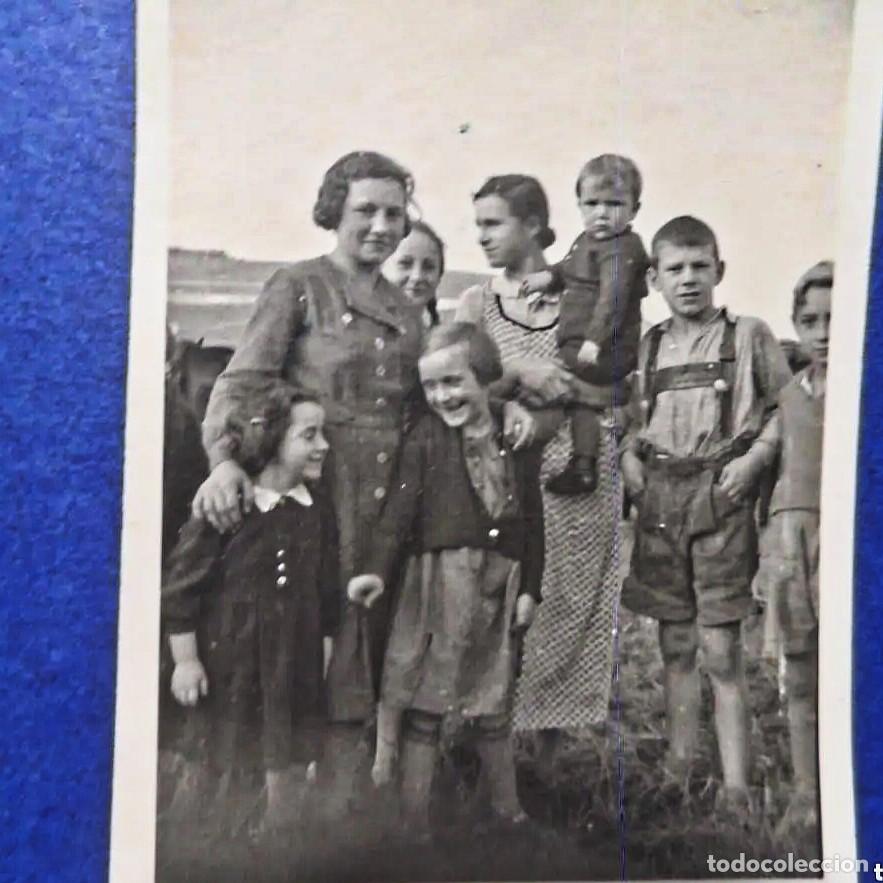 Militaria: MADRE CON NI&Ntilde;OS Y NI&Ntilde;AS ALEMANES DE DISTINTAS EDADES. III REICH. A&Ntilde;OS 1939-45