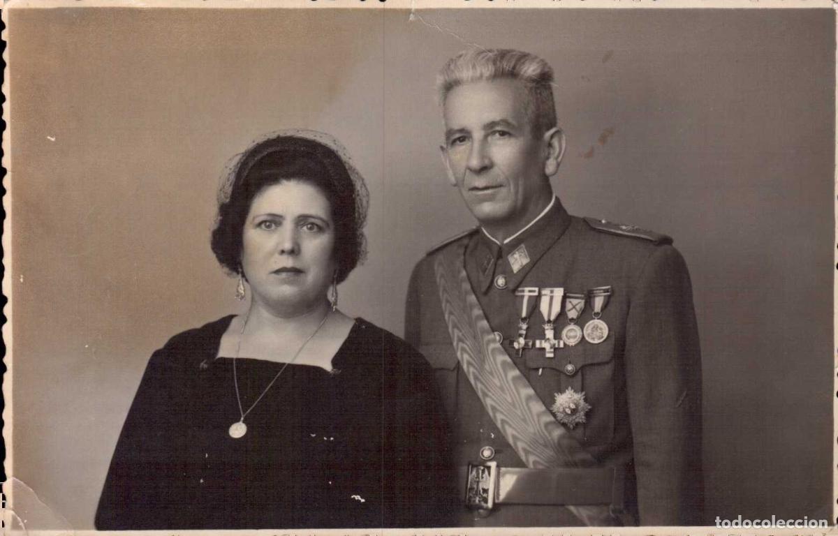 Militaria: FOTOGRAFIA RETRATO GUARDIA CIVIL VETERANO DE GUERRA, SUFIMIENTO POR LA PATRIA... MEDALLAS