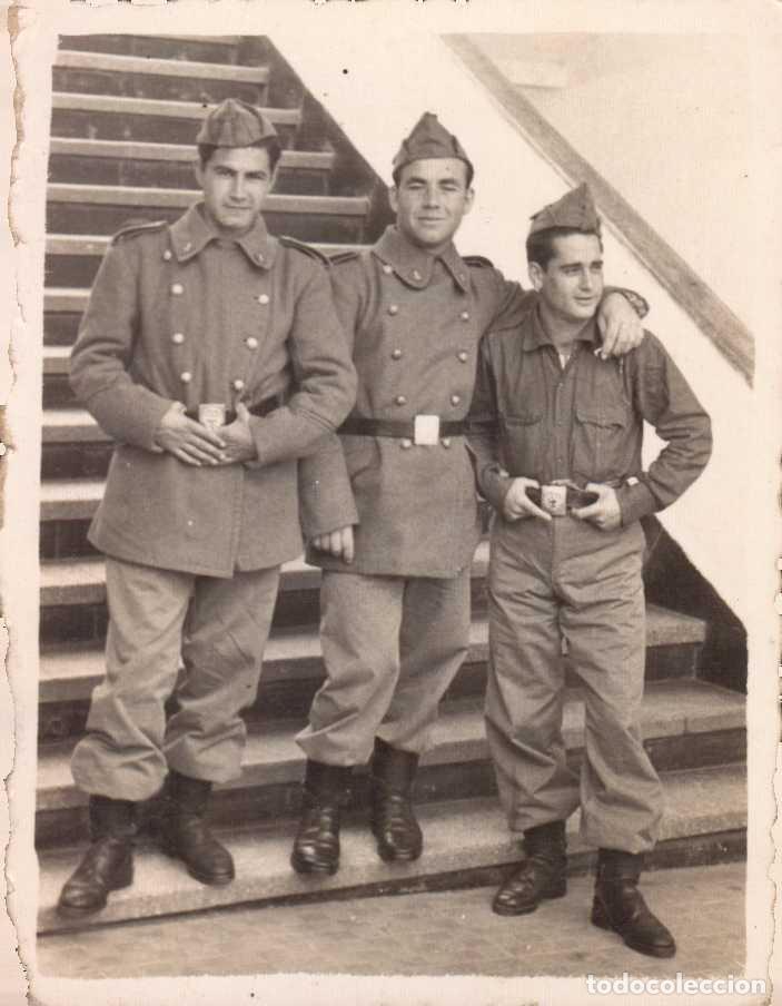 Militaria: FOTOGRAFIA MILITAR RECUERDODE LA MILI SOLDADOS DE ARTILLERIA 6 X 7.6