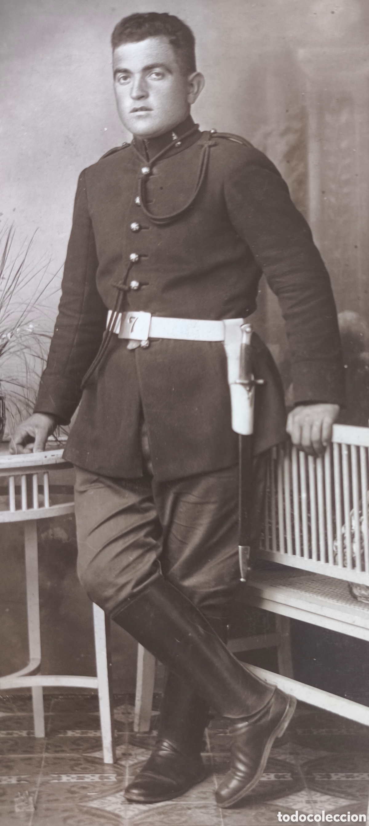 Militaria: MILITAR INFANTER&Iacute;A RGTO. 7 FOTOGRAF&Iacute;A RETRATO DE ESTUDIO FOT&Oacute;GRAFO LUX GERONA C. 1915