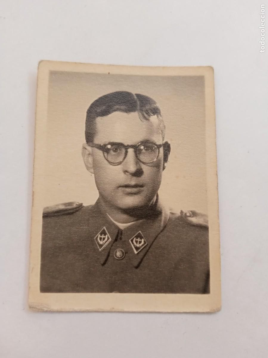 Militaria: FOTO DE CARNET DE SACERDOTE MILITAR , CLERO CRASTRENSE . MADRID , 1948