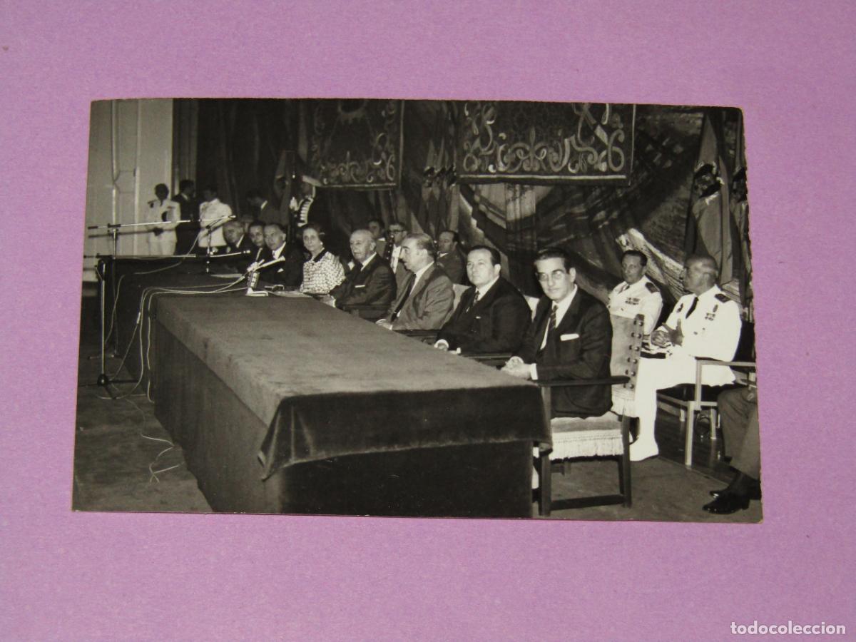 Militaria: Antigua Fotograf&iacute;a Original con FRANCO Reportaje de su Visita a Valencia - A&ntilde;o 1960-70s.