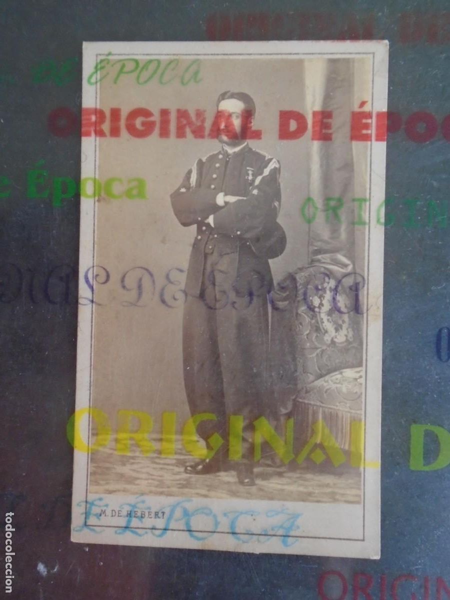 Militaria: (MI-260910)TARJETA DE VISITA OFICIAL DE INFANTERIA N&ordm;17 ? SIGLO XIX - FOTOGRAFO M.DE HEBERT (MADRID)