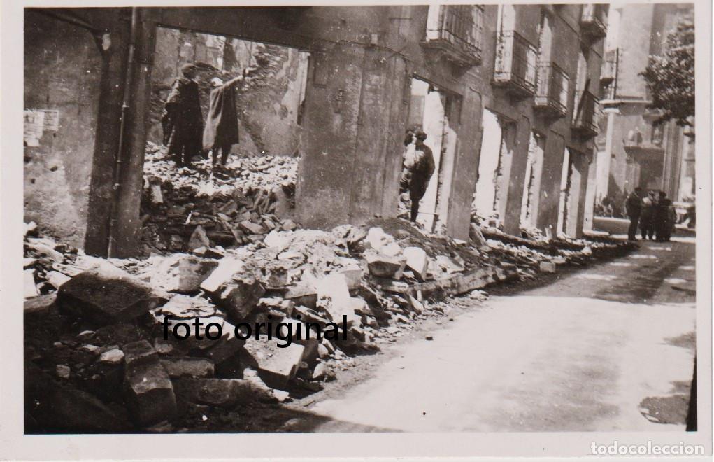 Militaria: EIBAR GUIPUZCOA GUERRA CIVIL BOMBARDEO ABRIL 1937 AVIONES ITALIANOS