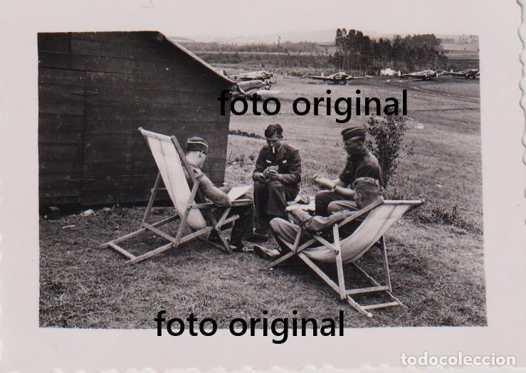 Militaria: SANTANDER AERODROMO PONTEJOS PILOTOS CAZAS LEGION CONDOR GUERRA CIVIL