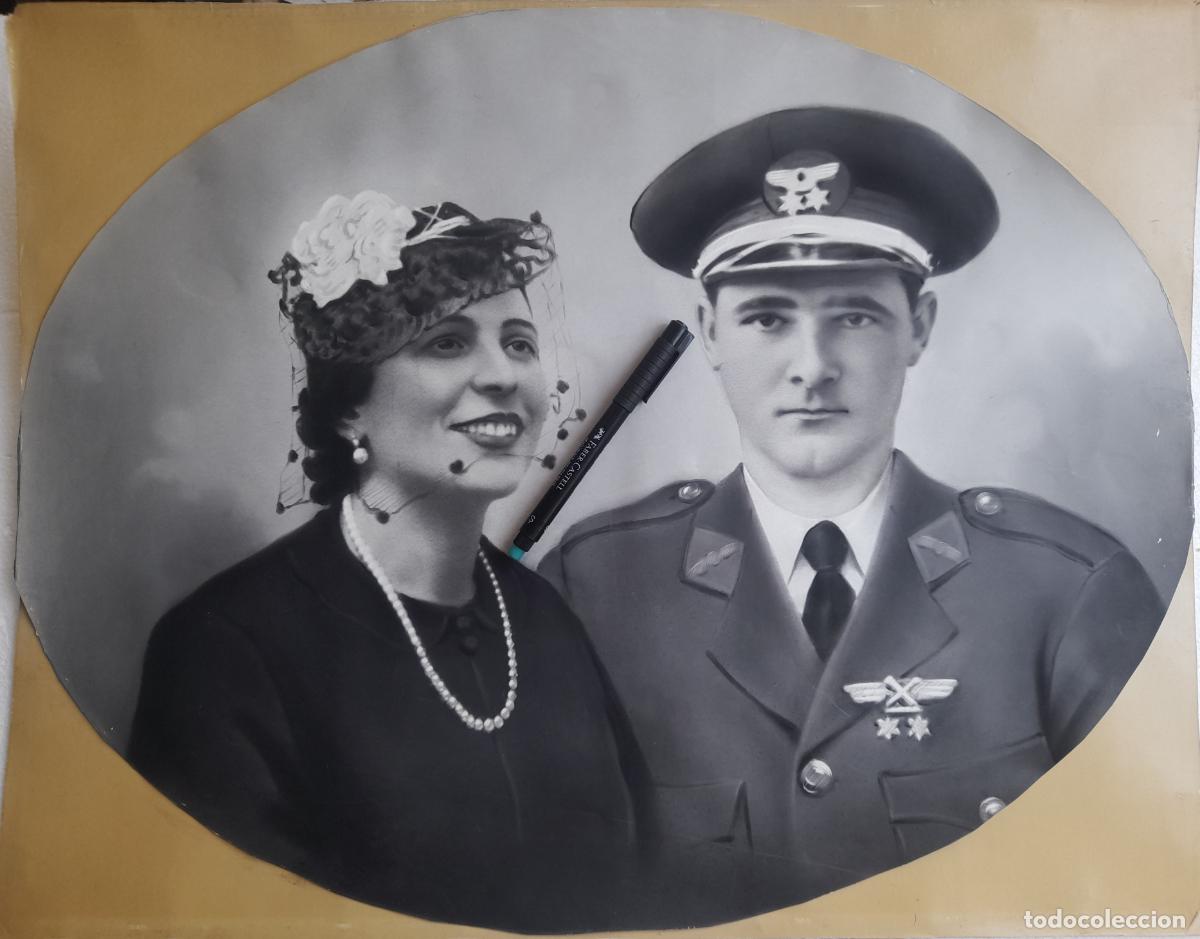 Militaria: Aviaci&oacute;n. Ej&eacute;rcitos del Aire. Foto de matrimonio a&ntilde;o 1939-41