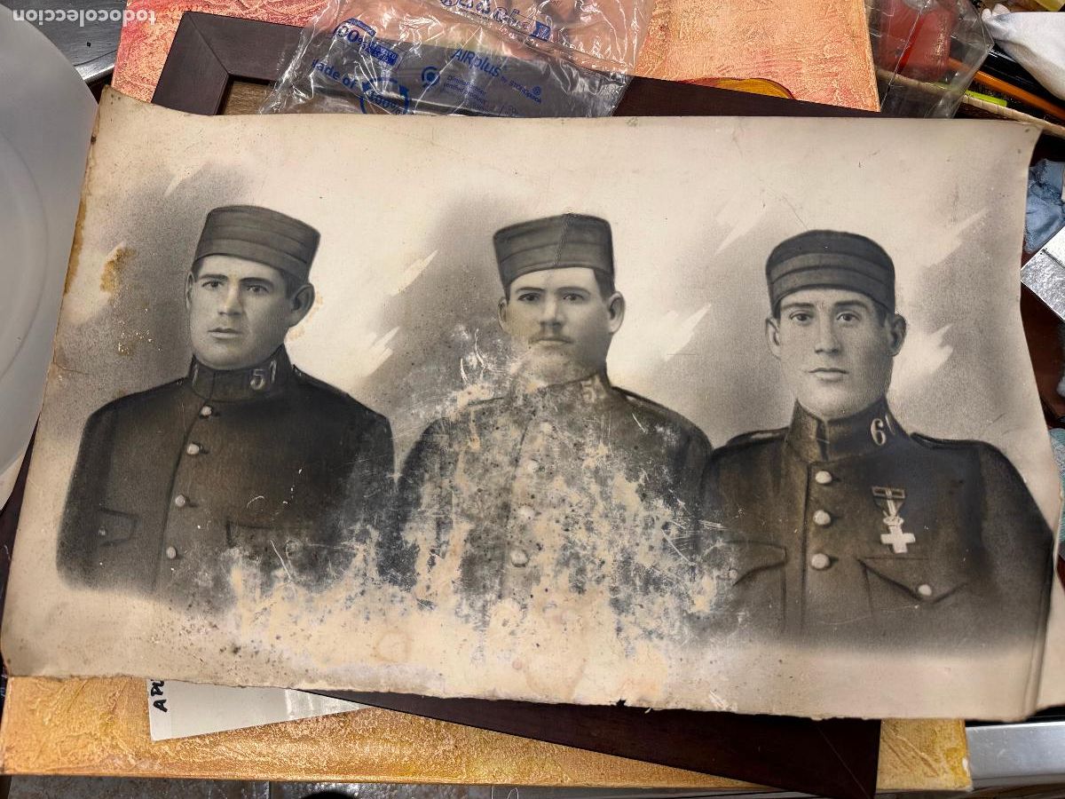 Militaria: Antigua fotografia o dibujo. Militar. Gran tama&ntilde;o. Mide unos 50x30cms