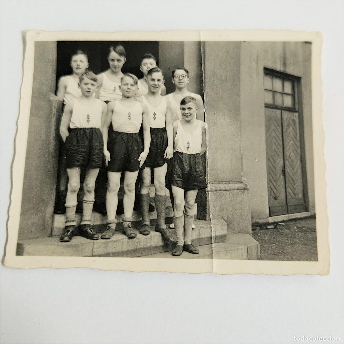 Militaria: Hitlerjugend. Fotograf&iacute;a original de la segunda guerra mundial. 1939 -1945