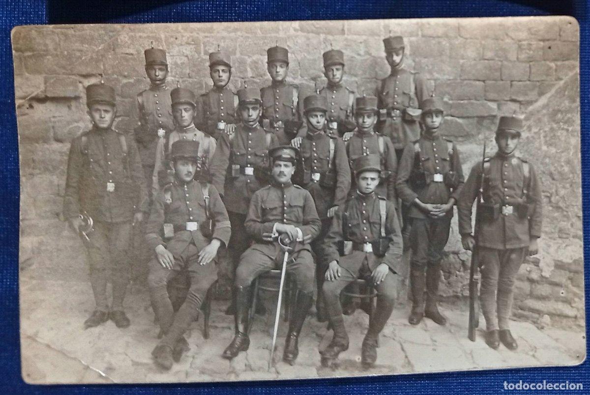 Militaria: FOTOGRAF&Iacute;A DE GRUPO MILITAR. POSIBLEMENTE DE FINALES DEL XIX O PRINCIPIOS DEL XX. SIN OTRAS REFE...