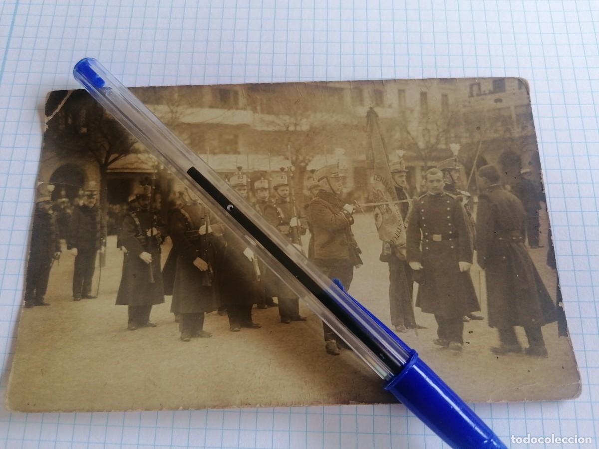Militaria: POSTAL FOTOGR&Aacute;FICA A TO MILITAR PRESUMIBLEMENTE EN PAMPLONA GUERRA CIVIL ESPA&Ntilde;OLA