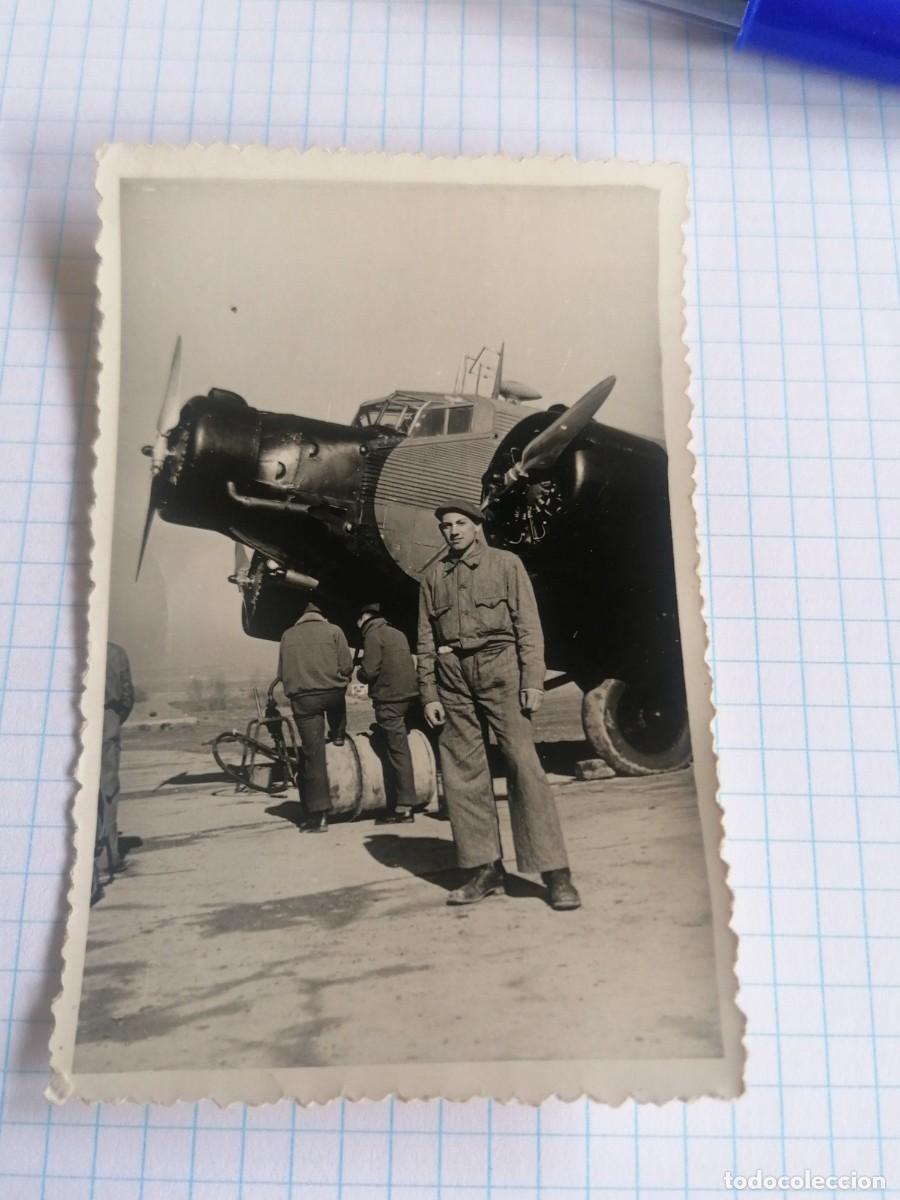 Militaria: FOTOGRAF&Iacute;A MILITAR JUNTO A AVI&Oacute;N GUERRA CIVIL ESPA&Ntilde;OLA